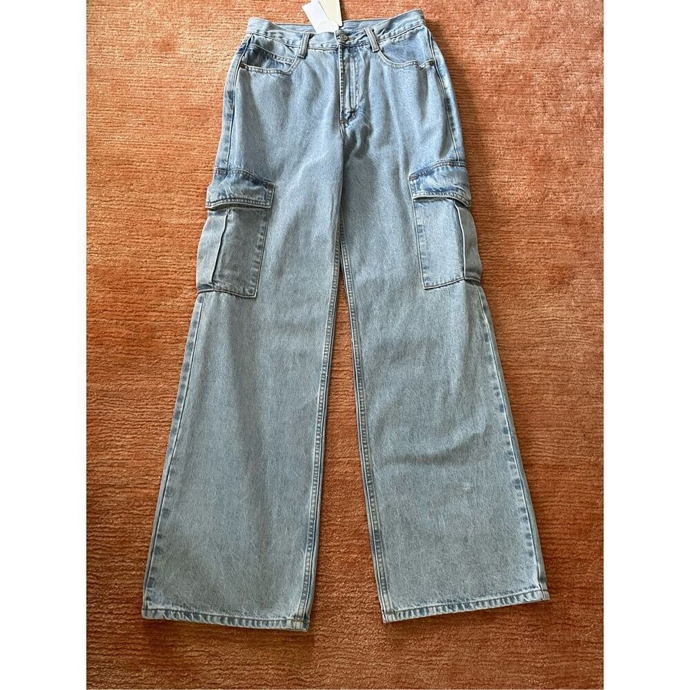 NWT INDUSTRY High Rise Wide Leg Cargo  Women’s Jeans 4